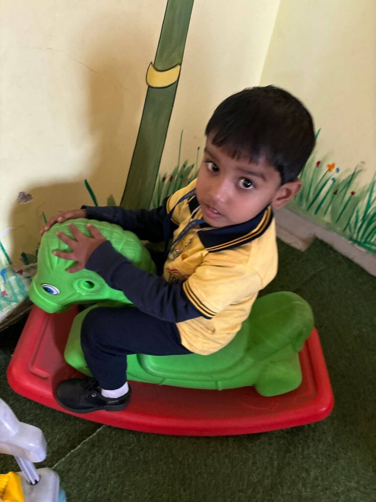 imgi_19_631508638_914175687801199_1024000218956232223_n